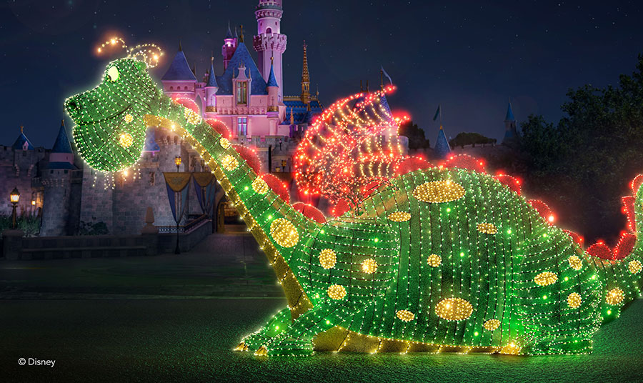Blog | Nightly Entertainment Returns to the Disneyland Resort