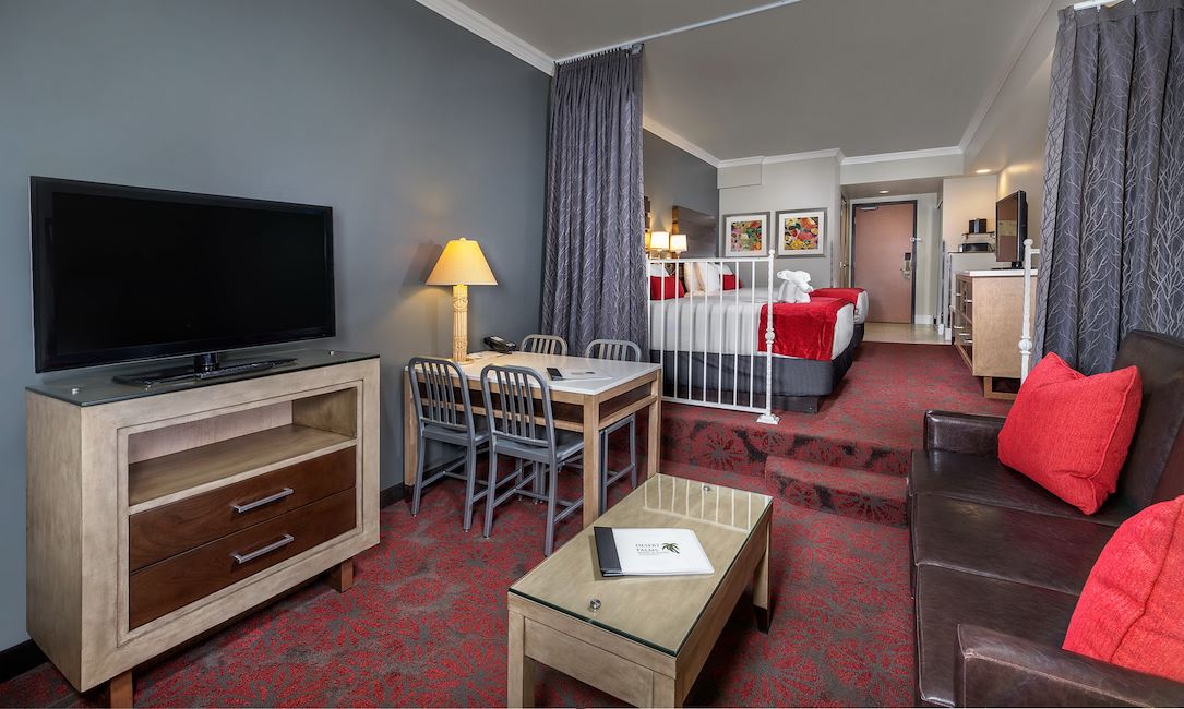 Desert Palms Hotel and Suites — photo 4